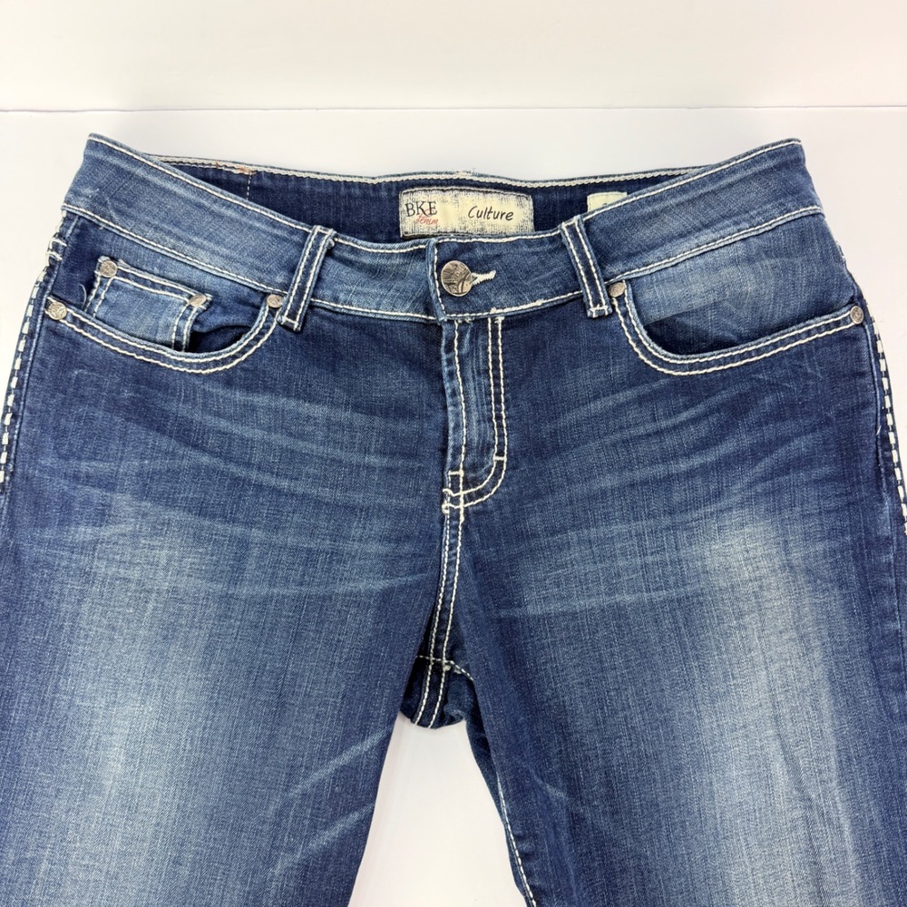 BKE Culture Low Rise Women's Blue Wash Cropped Denim Thick Stitch Jeans Size 32